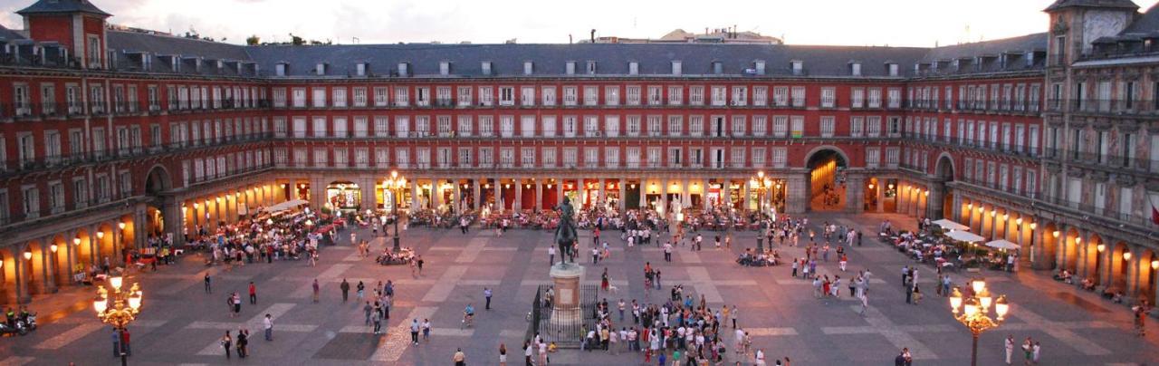 Alfonso VI , Plaza Mayor Apartaments & Rooms マドリード エクステリア 写真